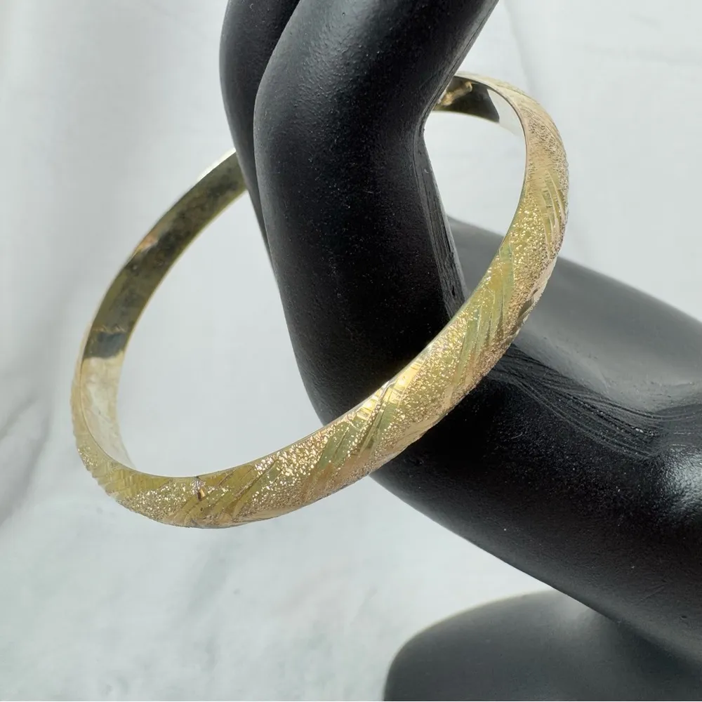 Stamped Sterling Silver Etched Bangle Bracelet with Security Chain Clasp FAS 925 - Image 2