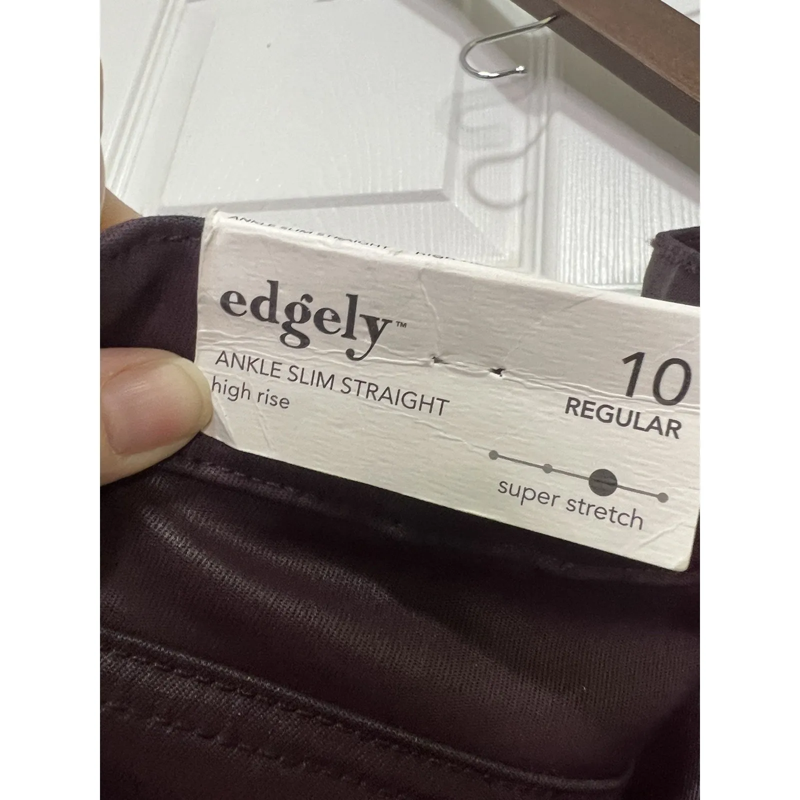 Edgely Women's Maroon/brown Faux Leather Pants Size 10 Slim Straight Ankle NWT - Image 5