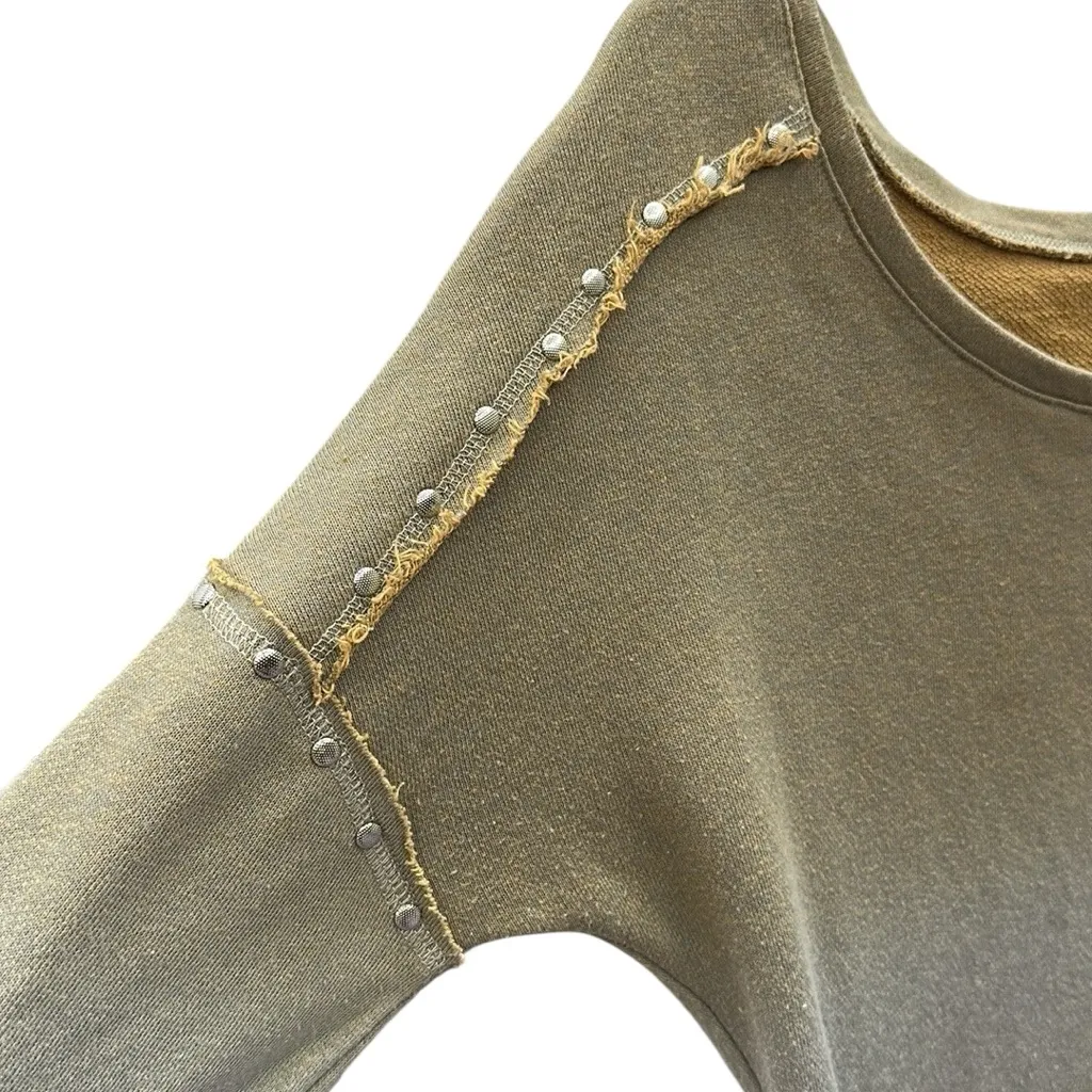 Venus French Terry Boat Neck Distressed Ombre Studded Sweatshirt Womens Medium - Image 8