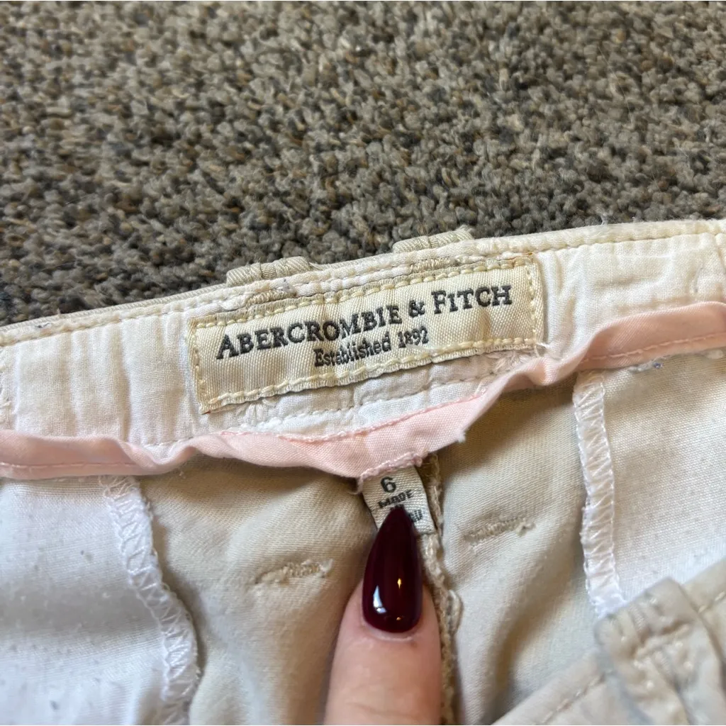 Y2K Abercrombie Tan and Pink Pants - Image 3