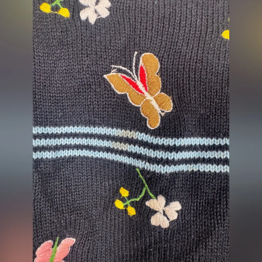 Bonnie Lee Vintage Sweater with Butterfly and Floral Embroidery Blue Size undefined - Image 4