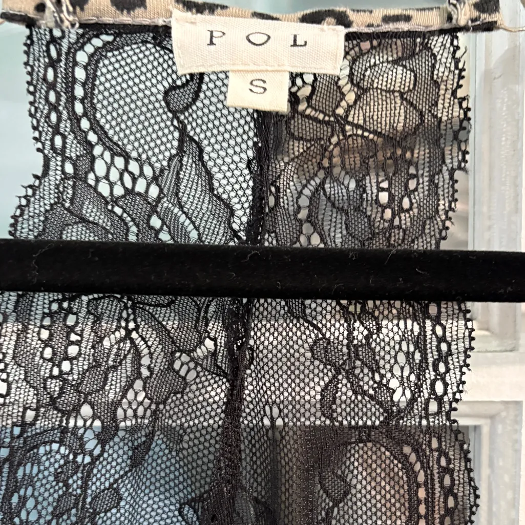 POL Leopard Print Lace Back Button-Front Cami Tank Top – Size S - Image 3