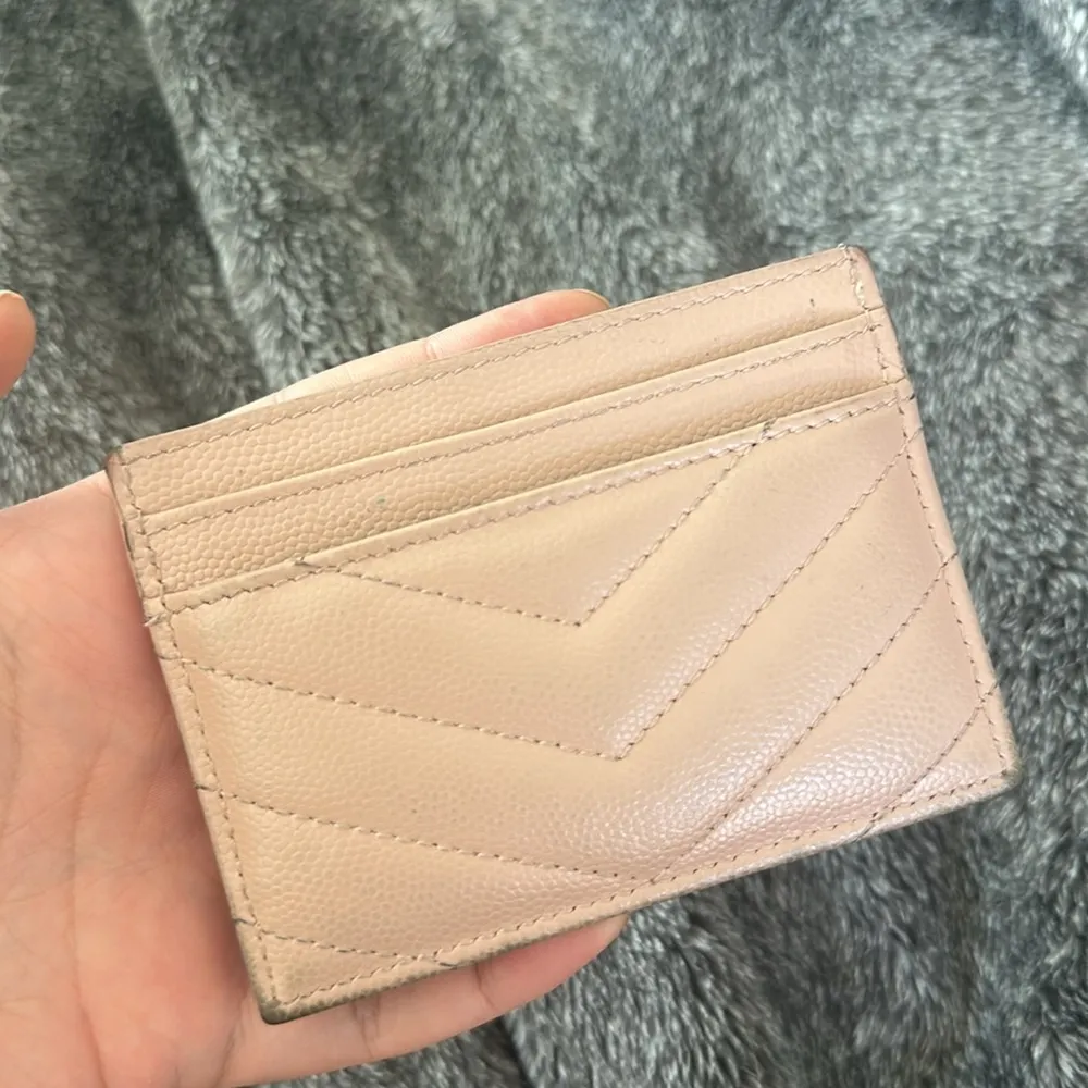 SAINT LAURENT YSL CASSANDRE MATELASSÉ CARD CASE IN LAMBSKIN $380 - Image 9