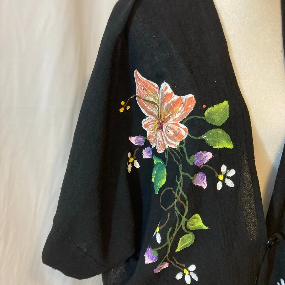 Ana Rosa Mexico La Prenda Heche Arte Handpainted Floral Art Kimono Blouse Top Black - Image 2