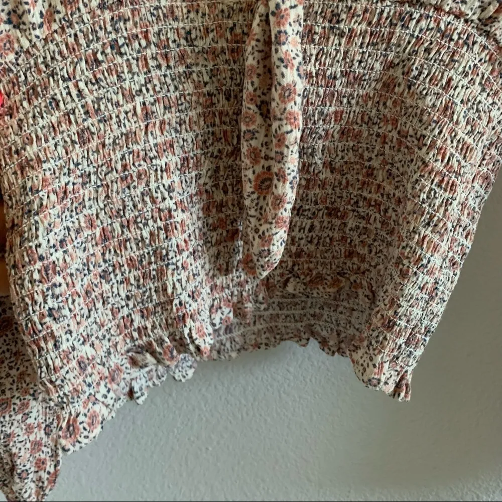 American Eagle Smocked Long Sleeve Tie Front Top Romantic Mini Floral Small - Image 7
