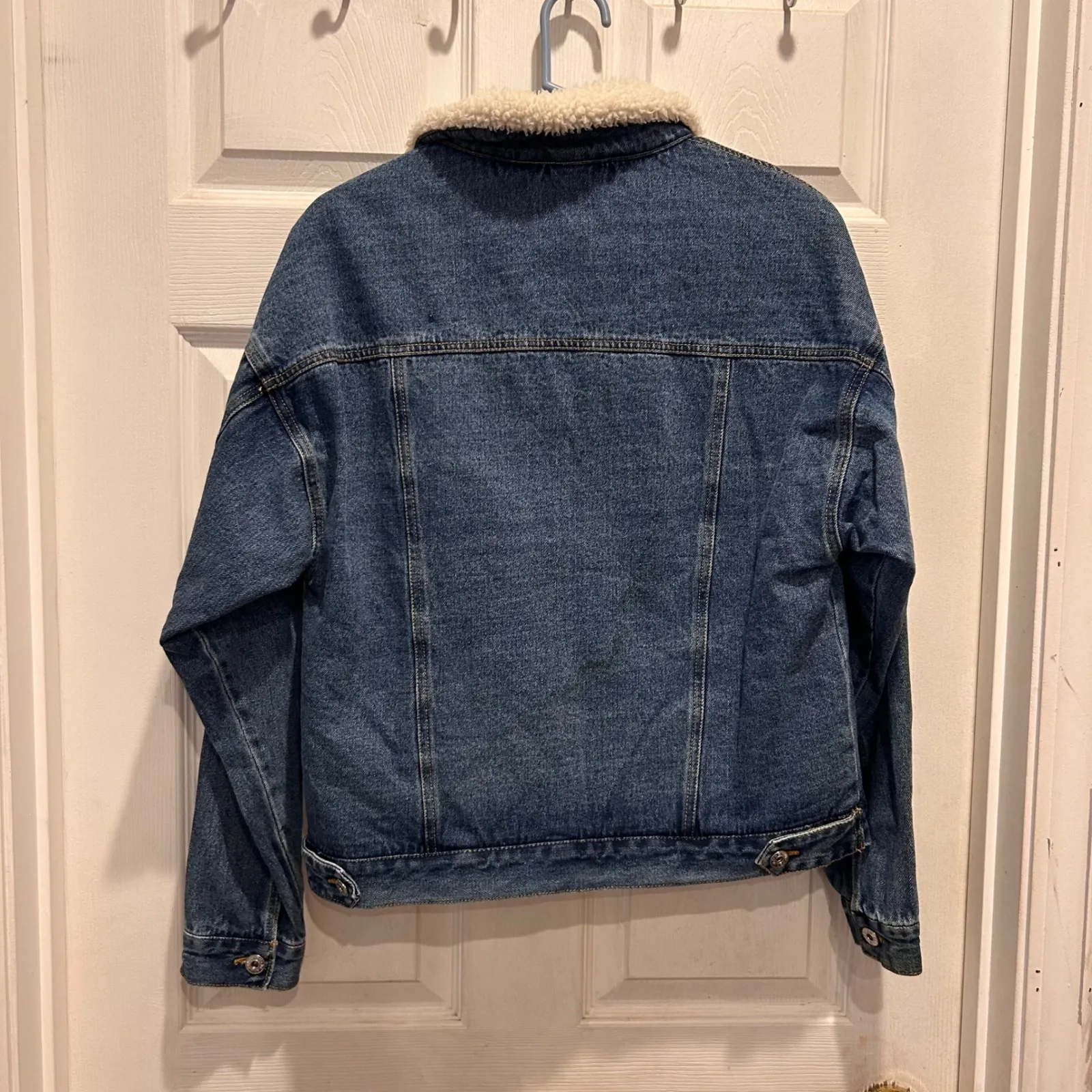 Love Tree Denim Sherpa Lined Trucker Jacket Women's Large Blue Wash Western Cozy - Image 6