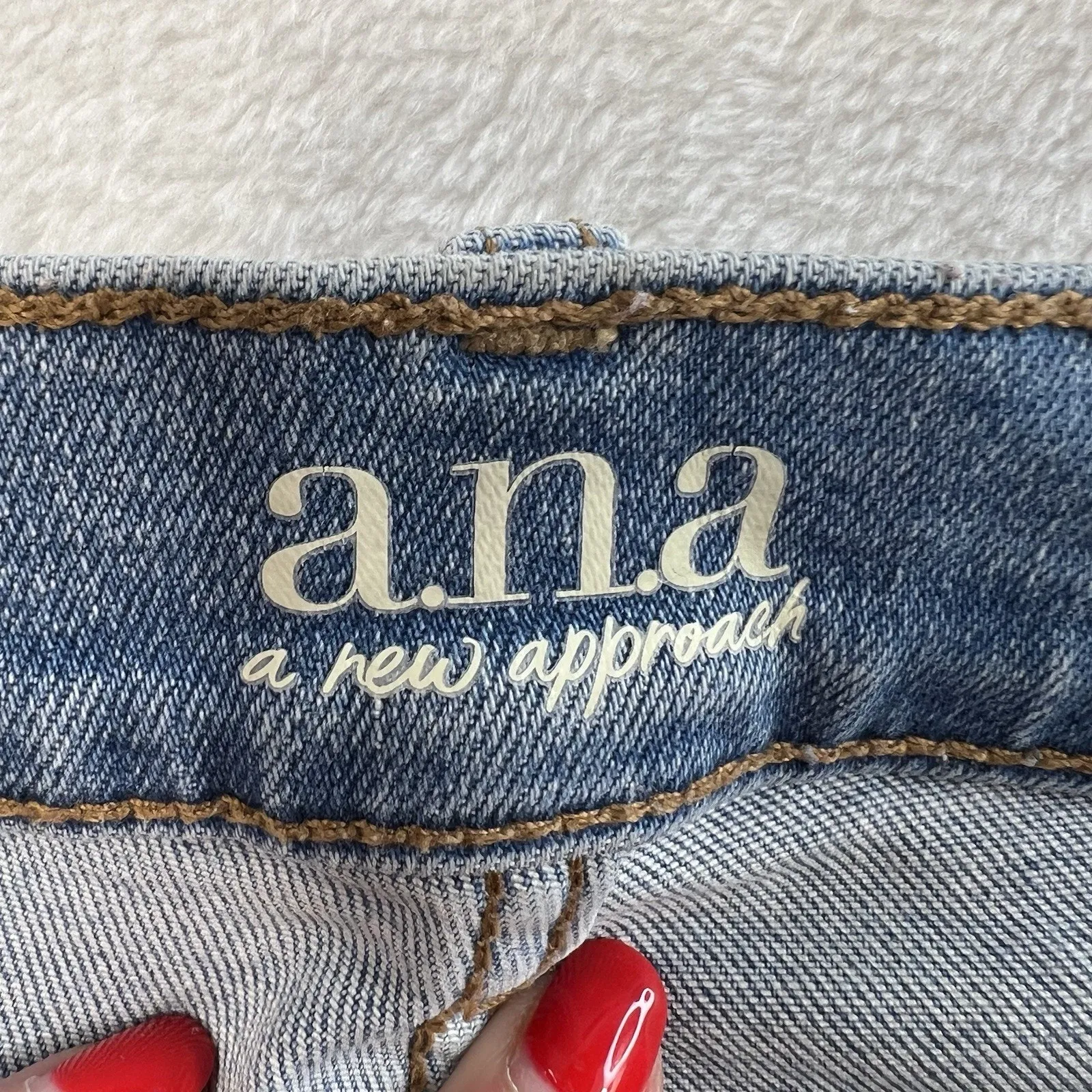 a.n.a. A New Approach Sz 14 High Rise Straight Jeans Bling Rhinestone Embellish Blue - Image 7