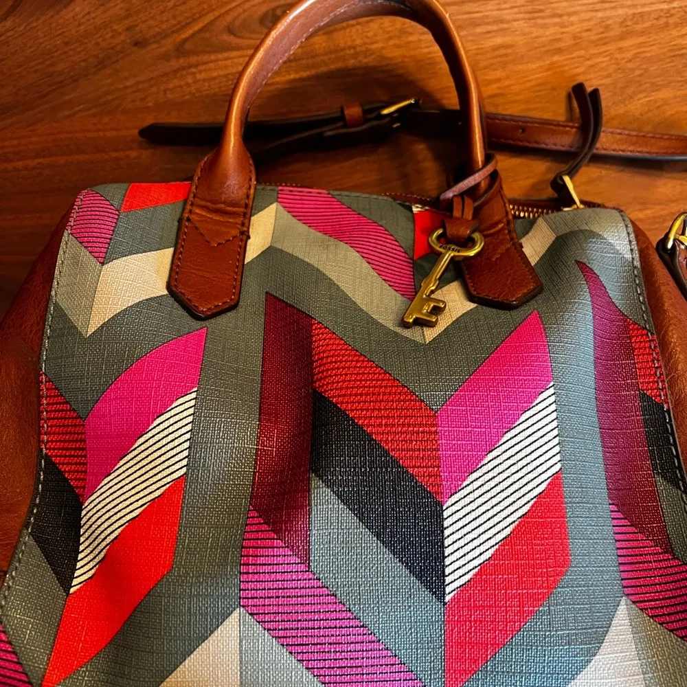 Fossil Fiona Satchel - Image 2