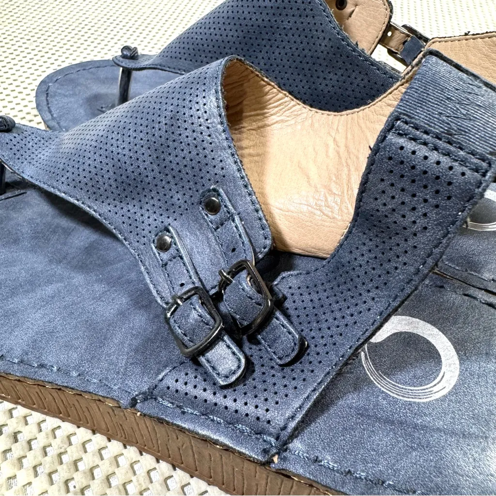 Journee Collection Mckell Platform Wedge Slingback Sandals Blue Size 11 - Image 6