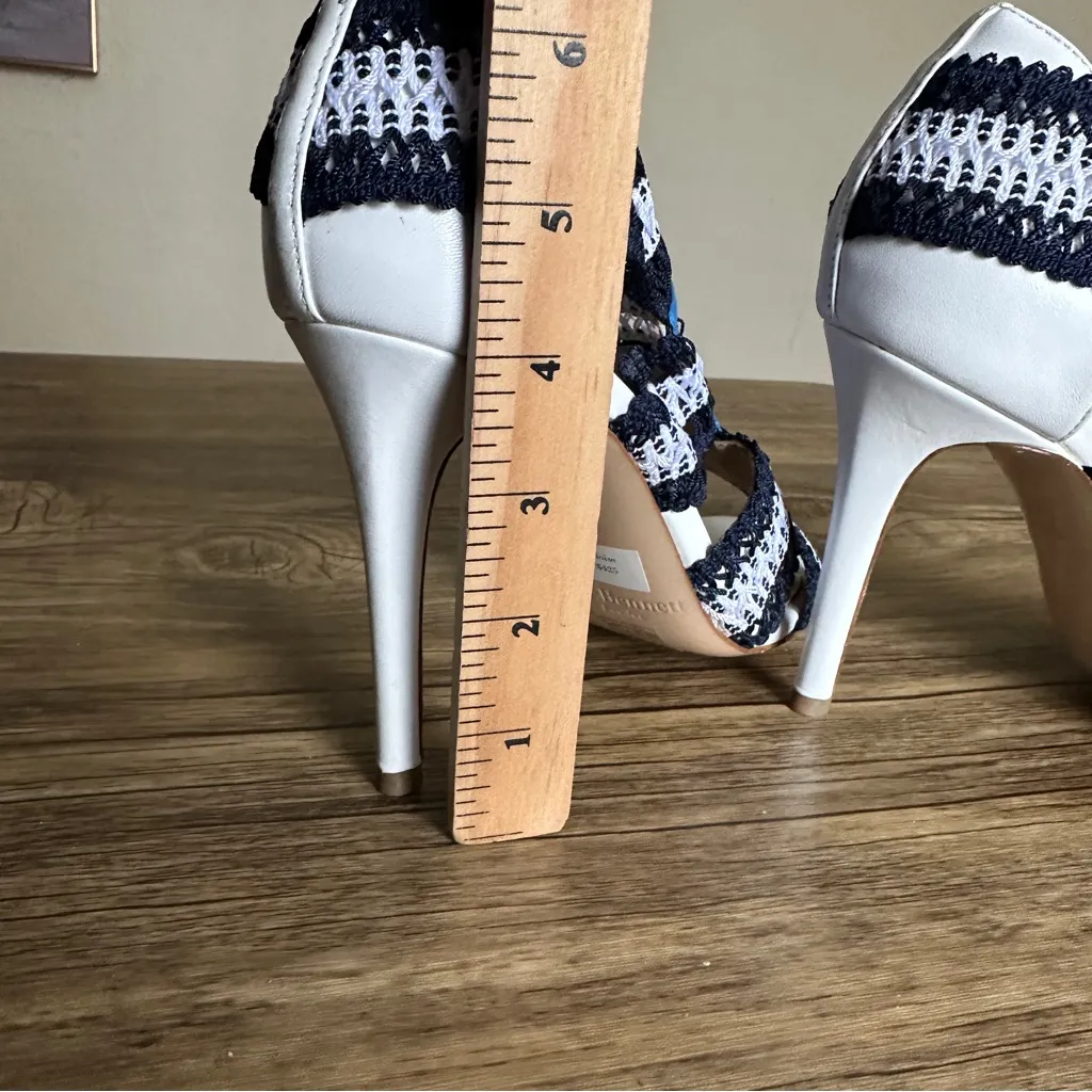 LK Bennett Eloise‎ heels blue white size 10 $425 size 40 - Image 9