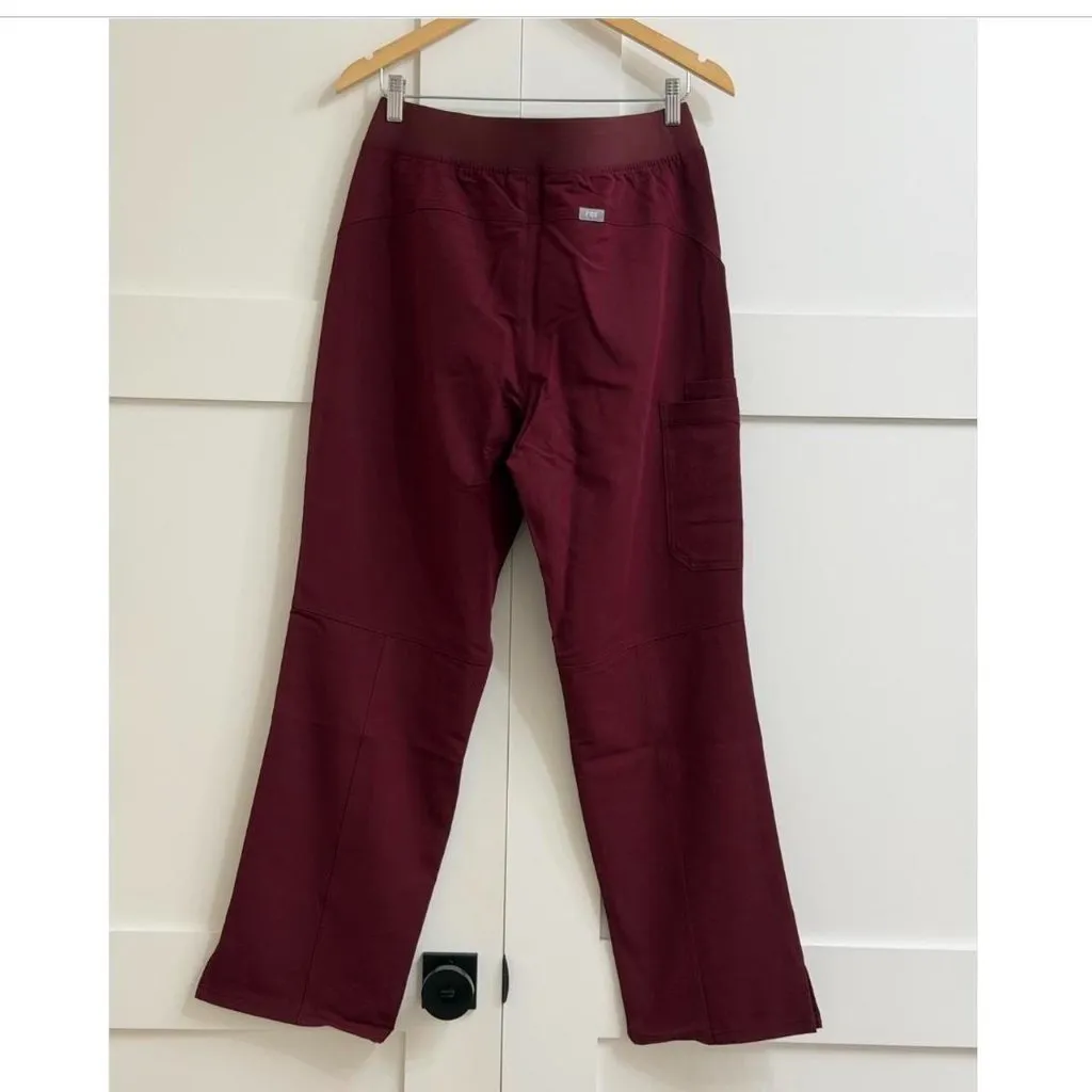 Figs Kade Cargo Scrub Pants in Burgundy, Size Large - Image 8