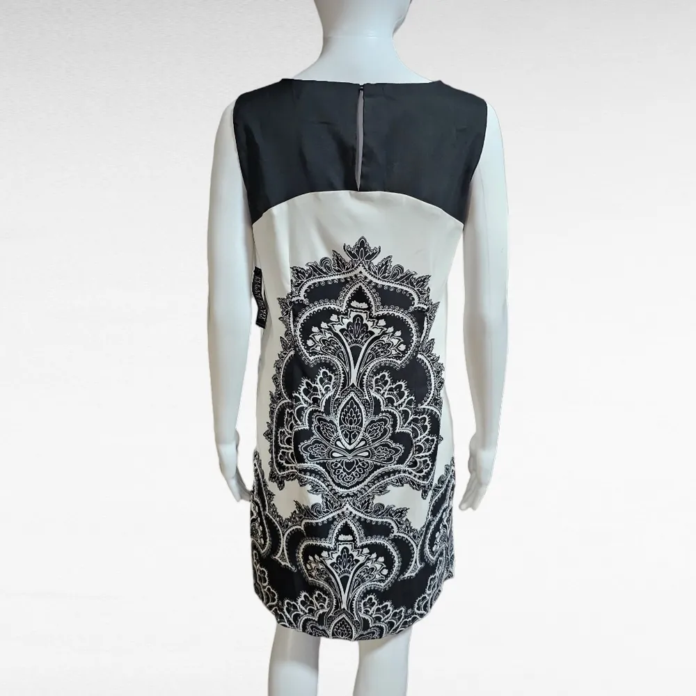 NY& CO Black & Ivory Geo Sleeveless Shift Dress Size Small - Image 4