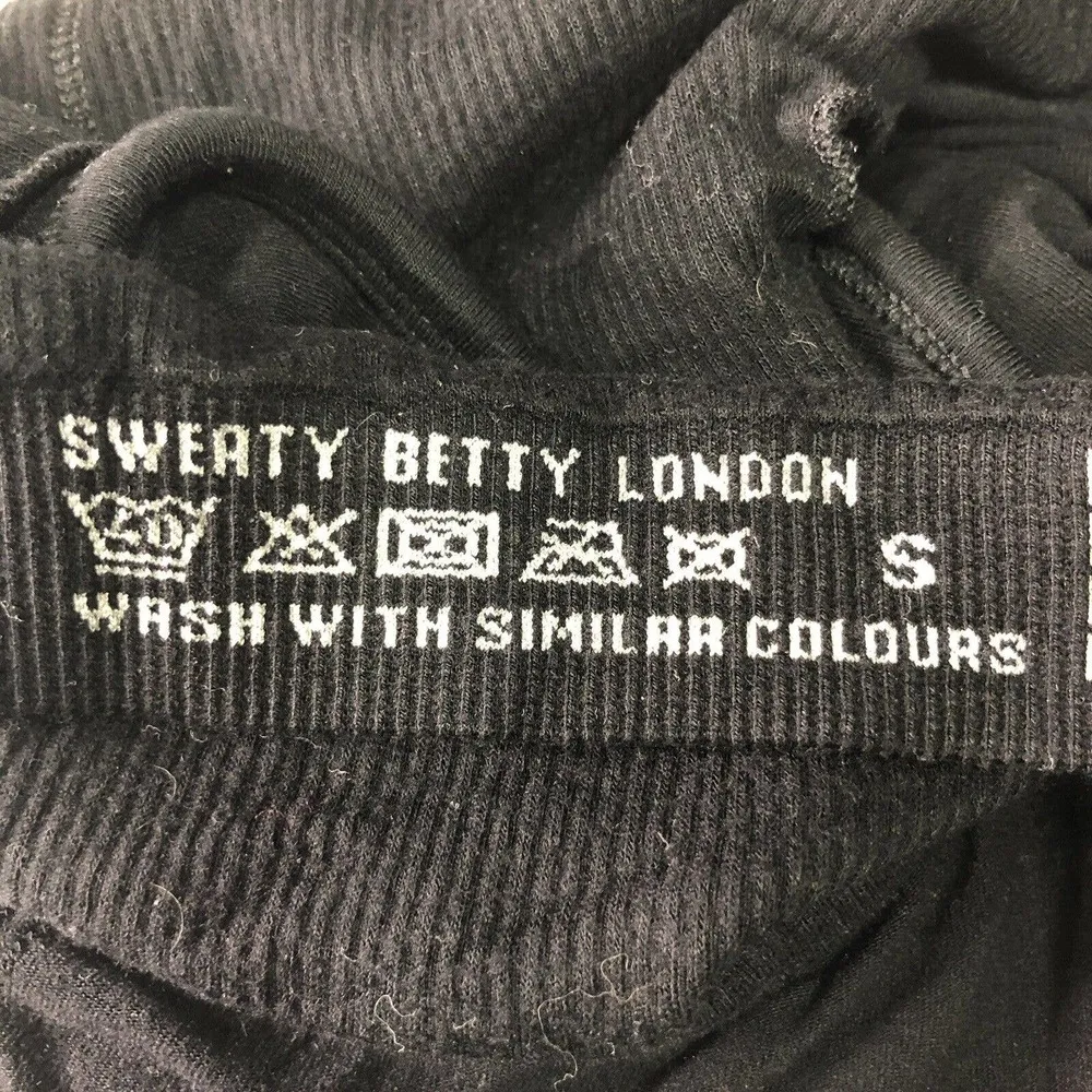 Sweaty Betty  Size S Seamless Ribbed Yoga Tank in Black Strappy Racerback - Image 3