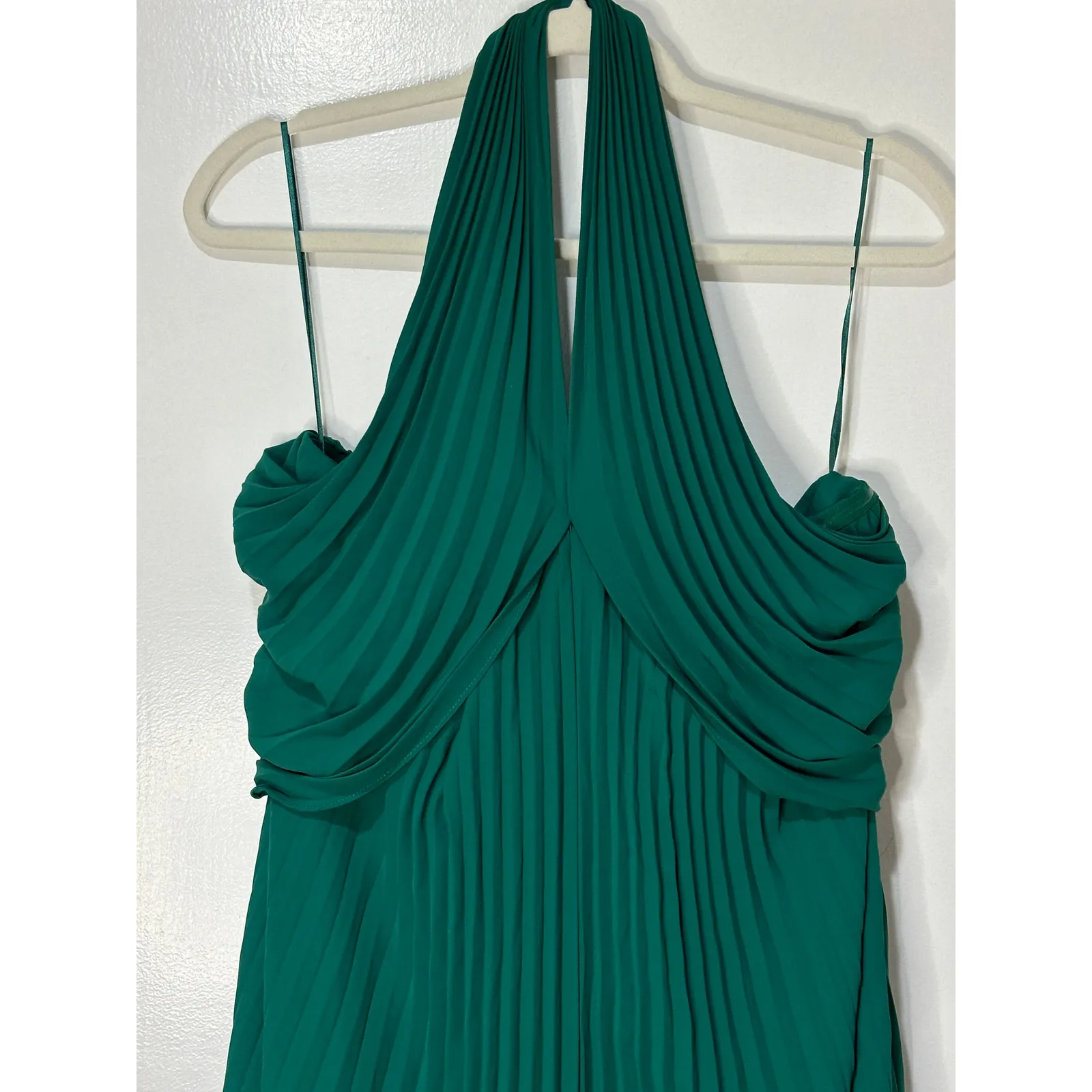 Reiss Roya Halter Neck Pleated Midi Dress Emerald Green Size 6 NWT Elegant Dress - Image 3