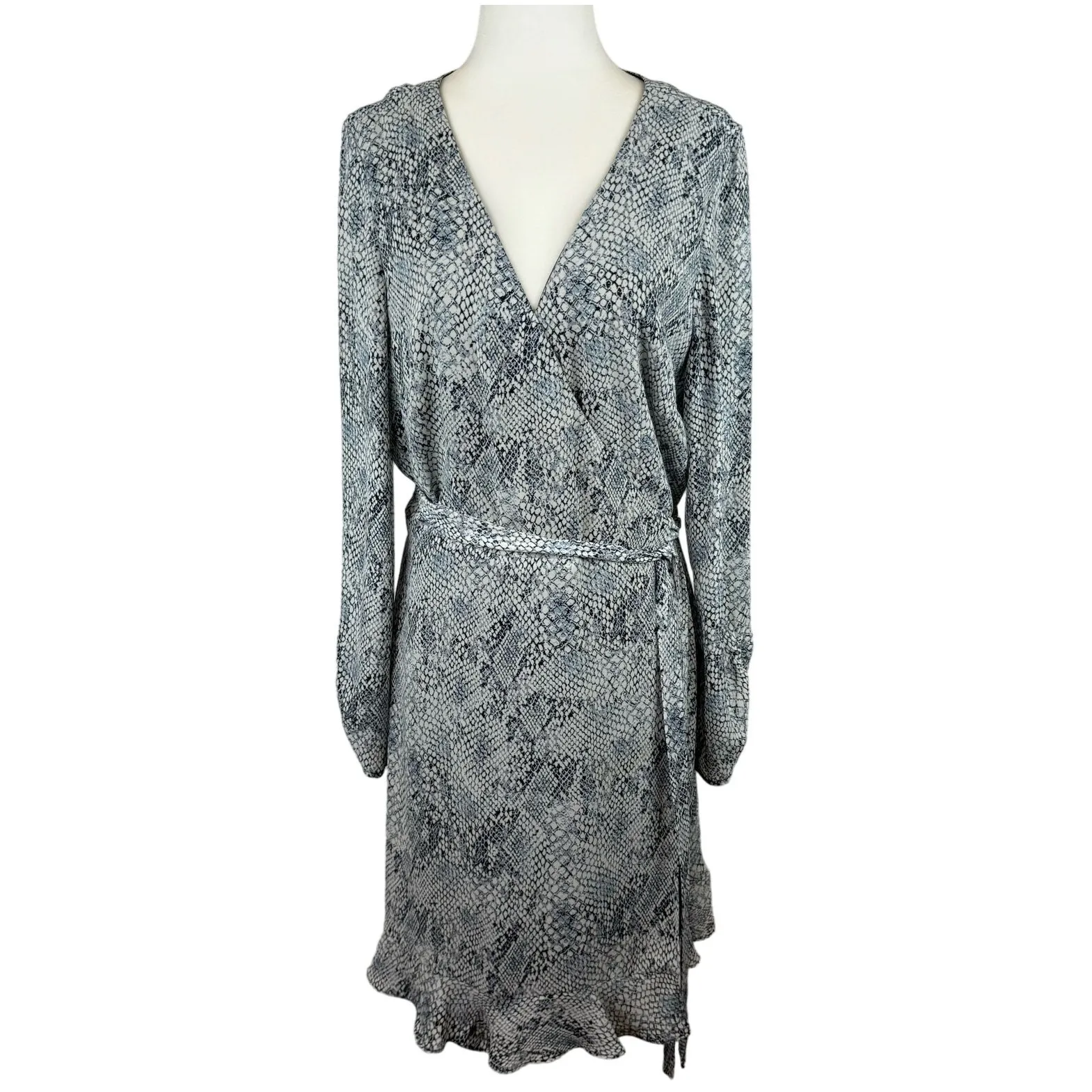 Gianni Bini Womens Snake Print Laura Wrap Dress in Grey Sz‎ L | Office Flowy - Image 2