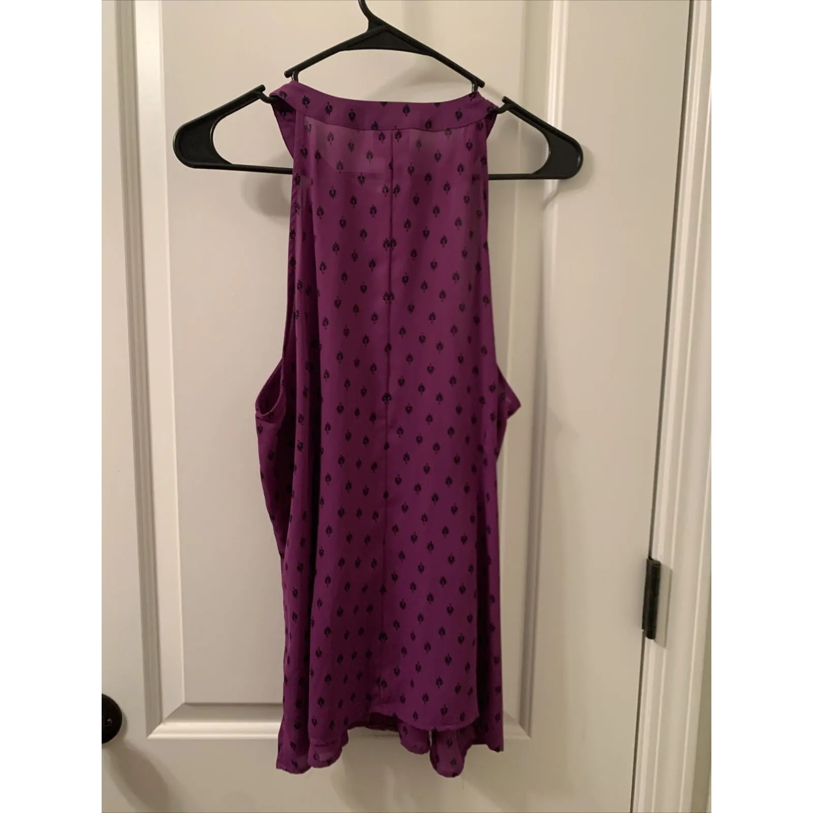 Worthington Women's Purple Black Leaf Print Sleeveless Blouse Top Size Large - Image 8