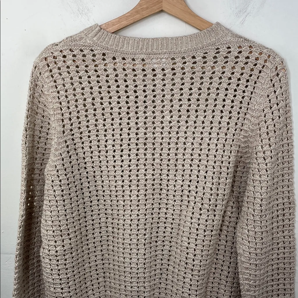 GAP Women's Light Tan open Knit Sweater with shimmery thread size small - Image 8