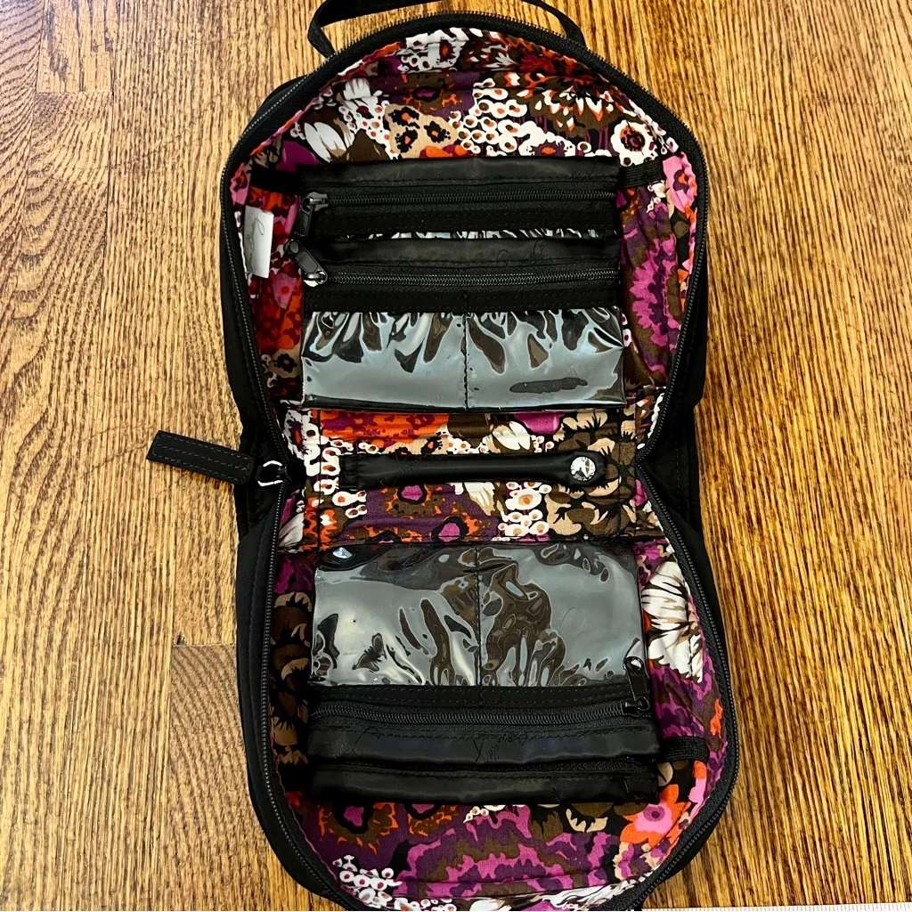 Vera Bradley Zebra Flock Travel Toiletry / Cosmetic / Make-up / Jewelry bag NWOT - Image 5