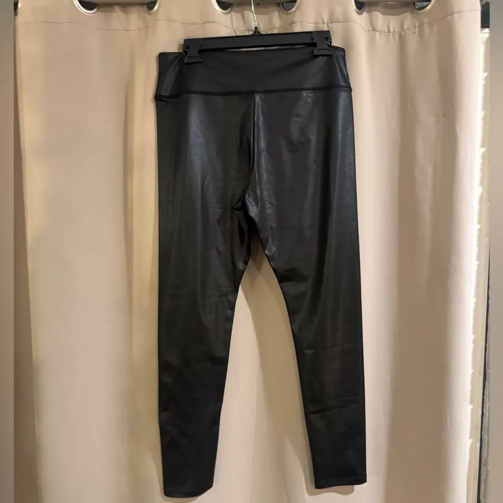 Wild Fable Black Leggings with Shine - Image 2