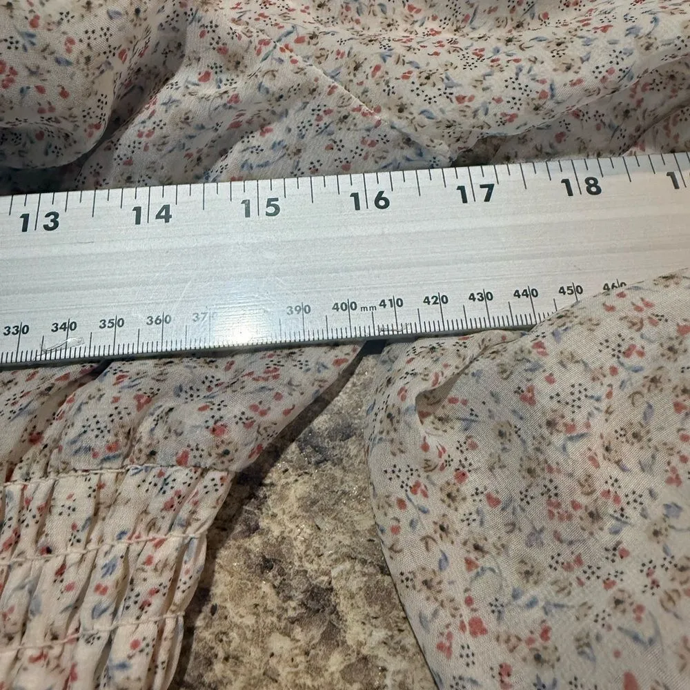 Mabel size small beige floral dress - Image 4