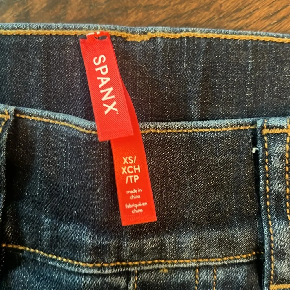 Spanx Flare Leg Denim Pull on Jeans XS - Image 2