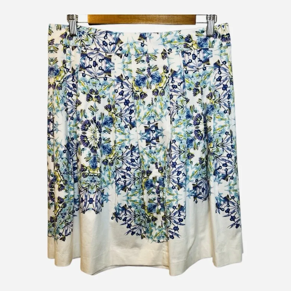 Talbots Women’s Pleated Floral Garden Party Knee Length Skirt Size 10 Petite - Image 3