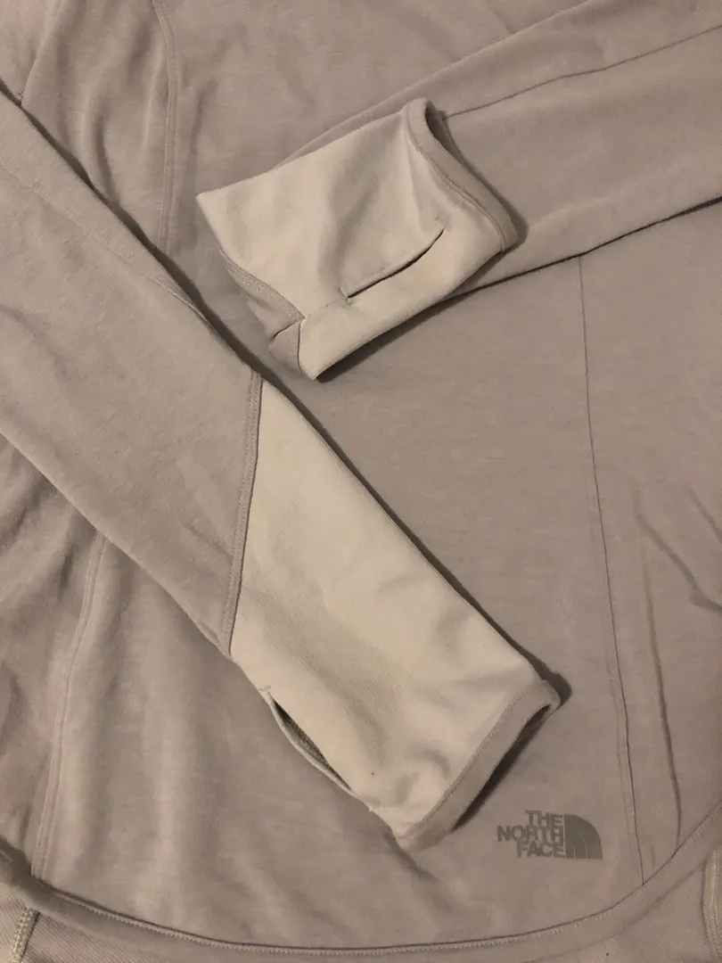 The North Face Lightweight Pullover - Image 5