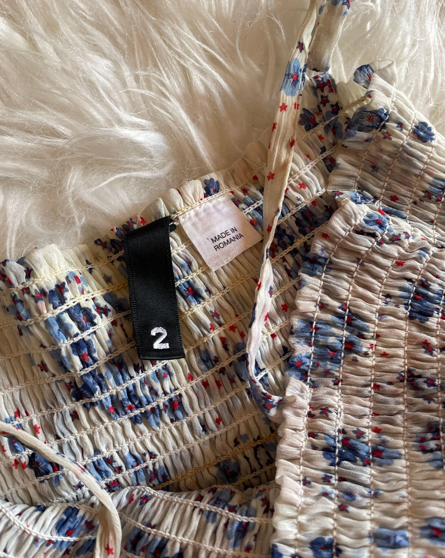 Floral Tube Top With Adjustable Straps  - Image 4