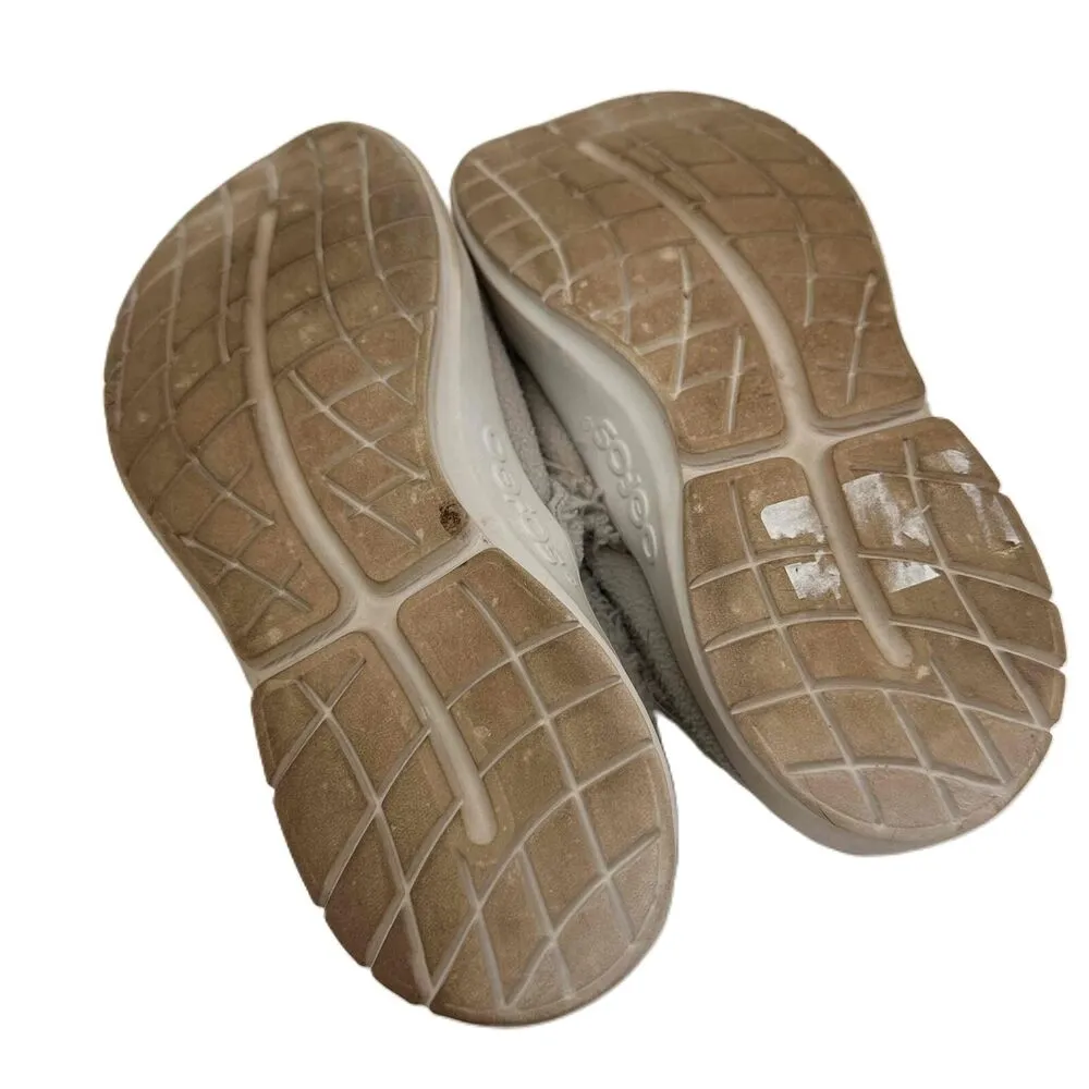 Oofos Light Gray Women's Oocoozie Slip - Image 8