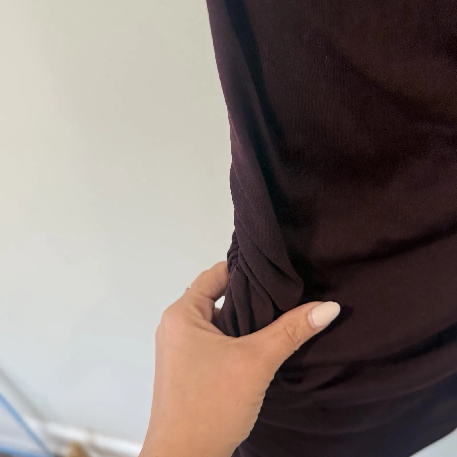 SUSANA MONACO Revolve Stretch Cowl Neck Rushed Dress Size Medium 2428 - Image 4