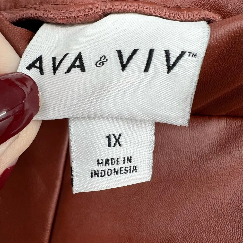 Ava & Viv by Target brown faux leather plus size pull on leggings jegging sz 1X - Image 3