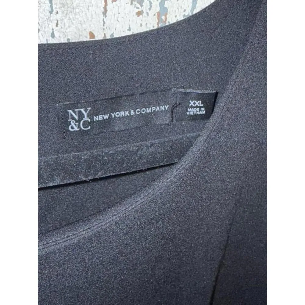 New York & Company black short twist sleeve jumpsuit, size XXL 2X - Image 4