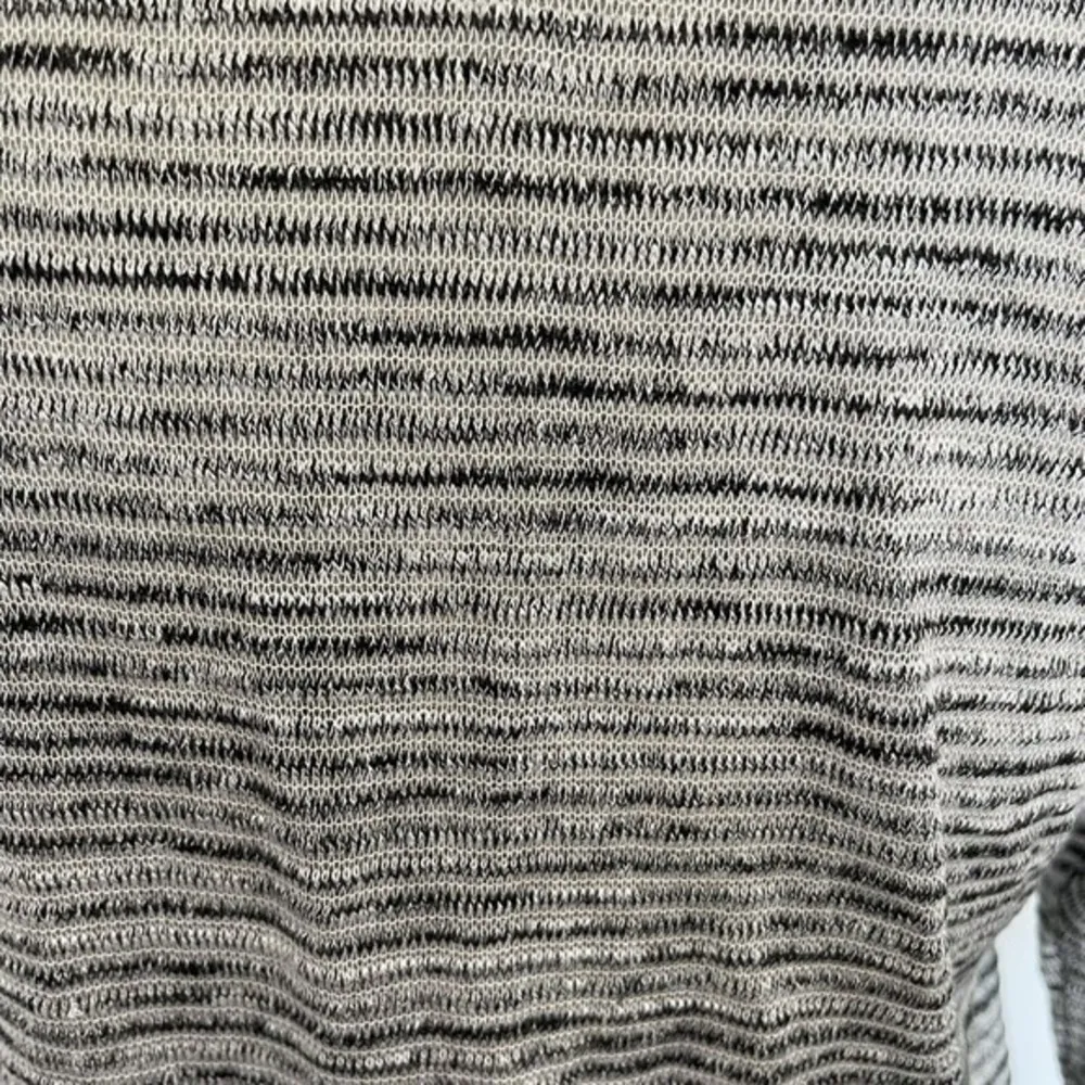 H&M Divided Womens Gray Light Sweater Stretch Sz XS Knit Textured Rolled Sleeve - Image 7