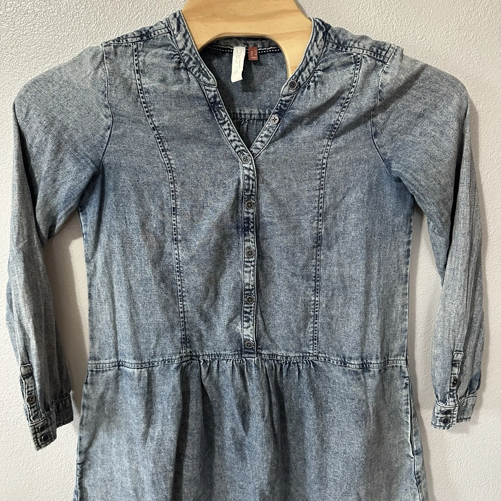 Anthropologie Pilcro Denim Dress Lorelei Tunic Long Sleeve Pockets Boho‎ Size 6 - Image 2