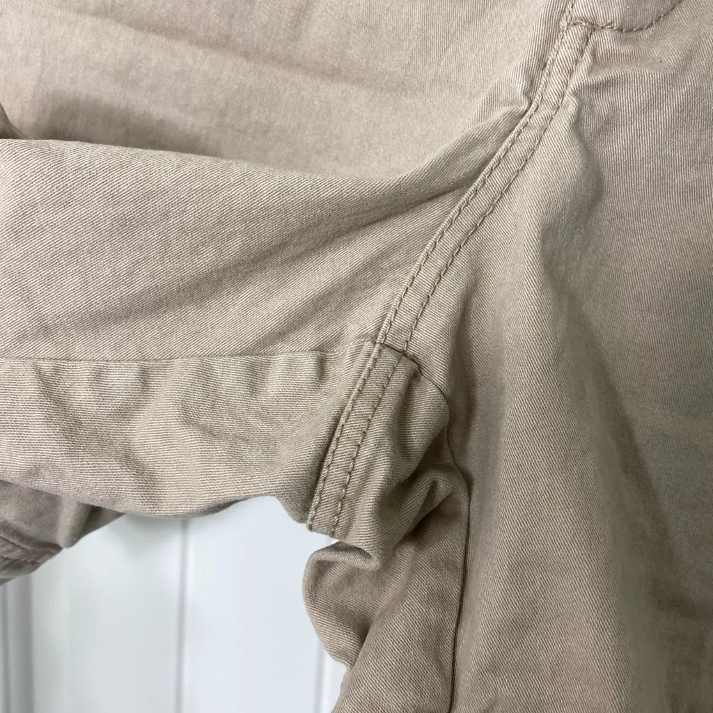 NWOT Dockers women’s tan cotton stretch khaki shorts summer spring casual 16‎ - Image 2