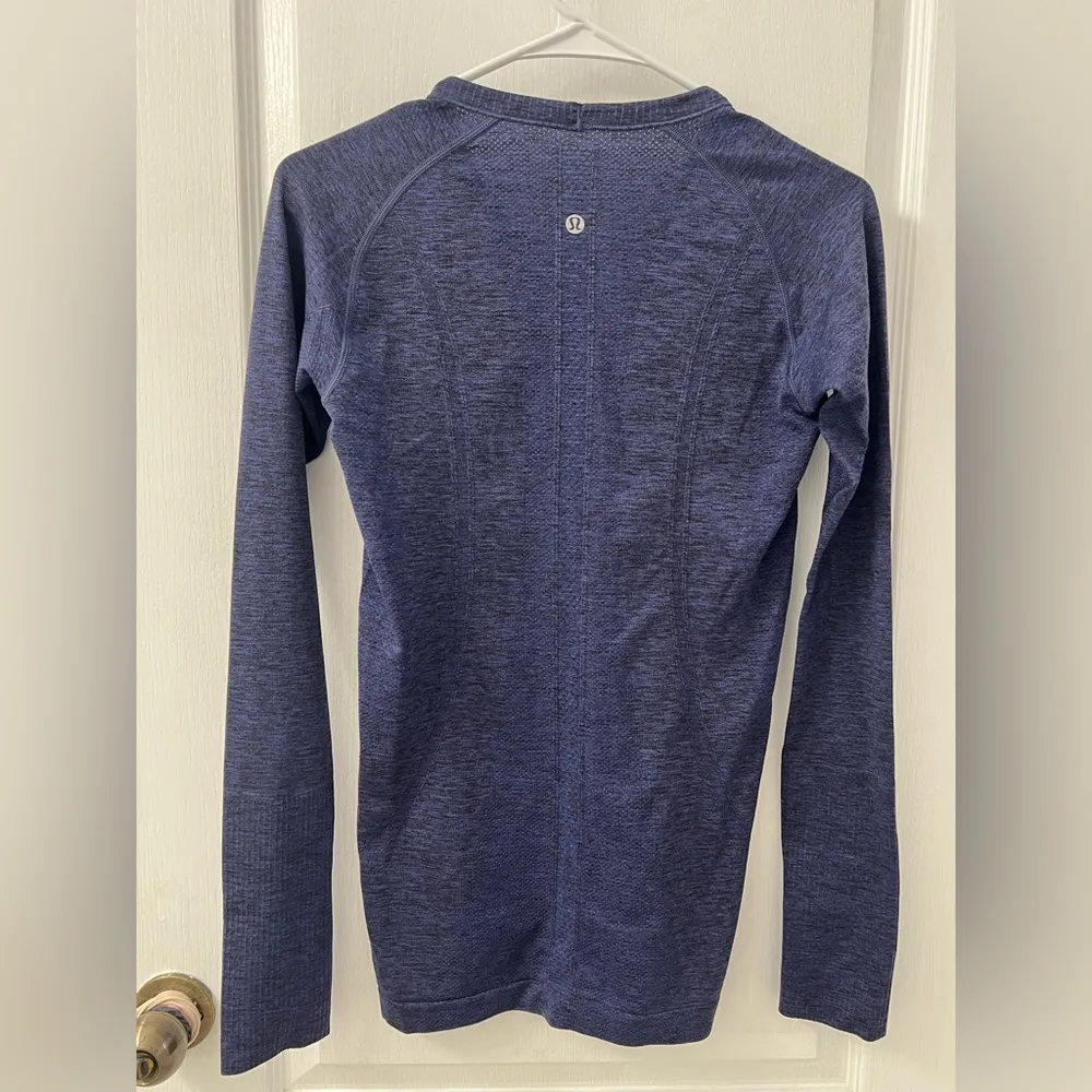 Lululemon Swiftly Tech Long Sleeve Crew Psychic / Black - Image 10