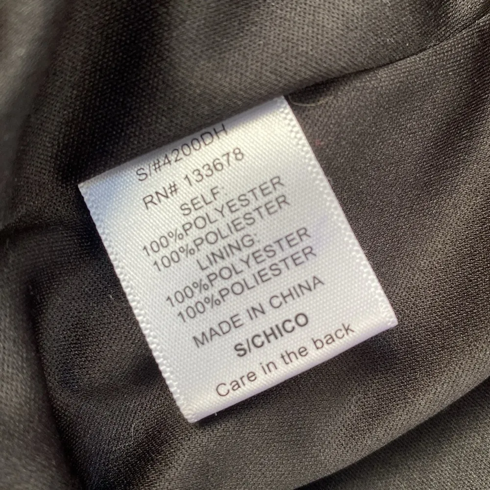 Love Tree floral shift dress with cold shoulders. - Image 9