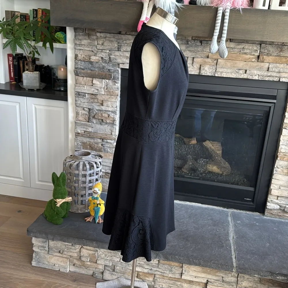 Nanette Lepore keyhole neck lace midi dress - Image 7