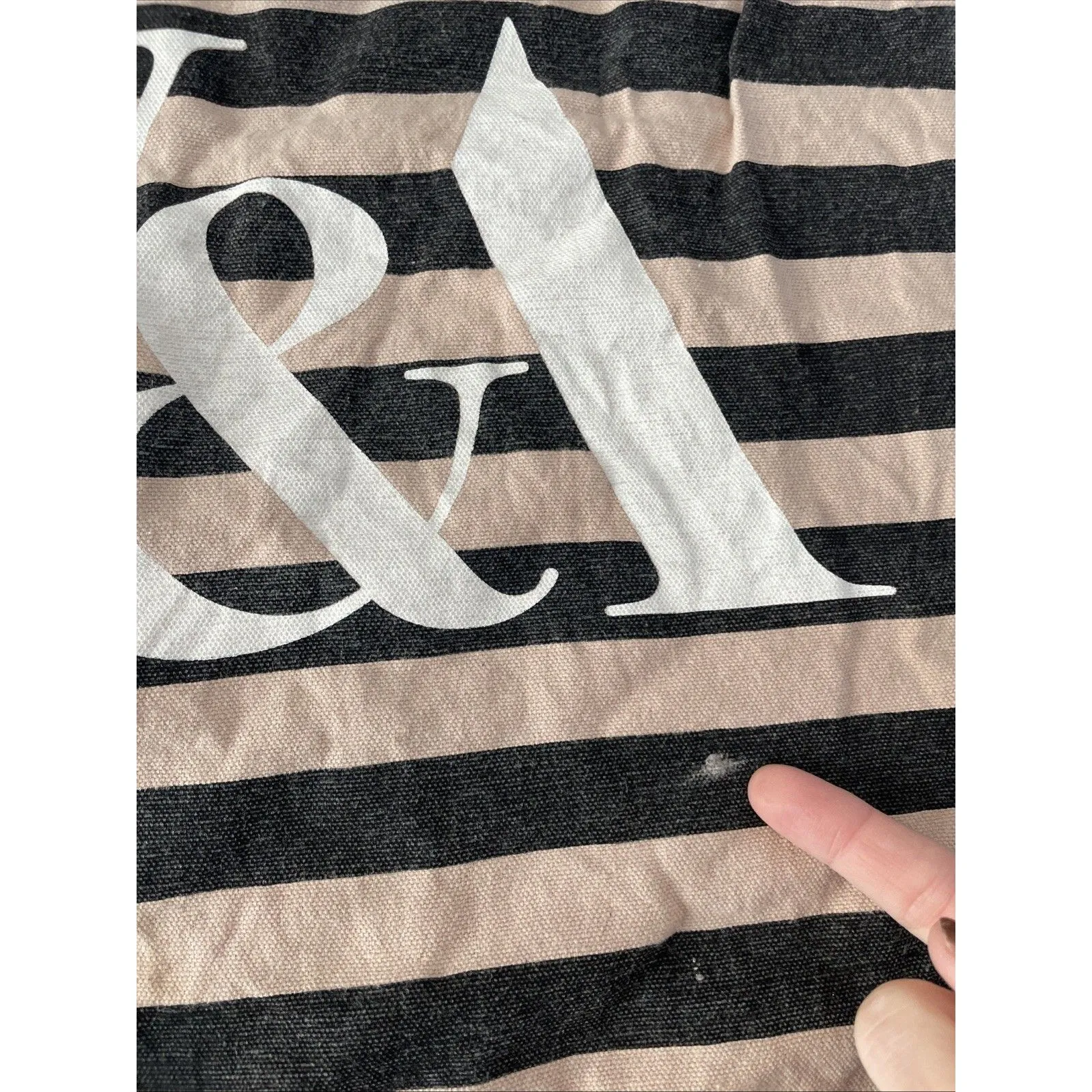 V&A Victoria and Albert Museum Tote Bag Black and Pink striped Pattern - Image 3