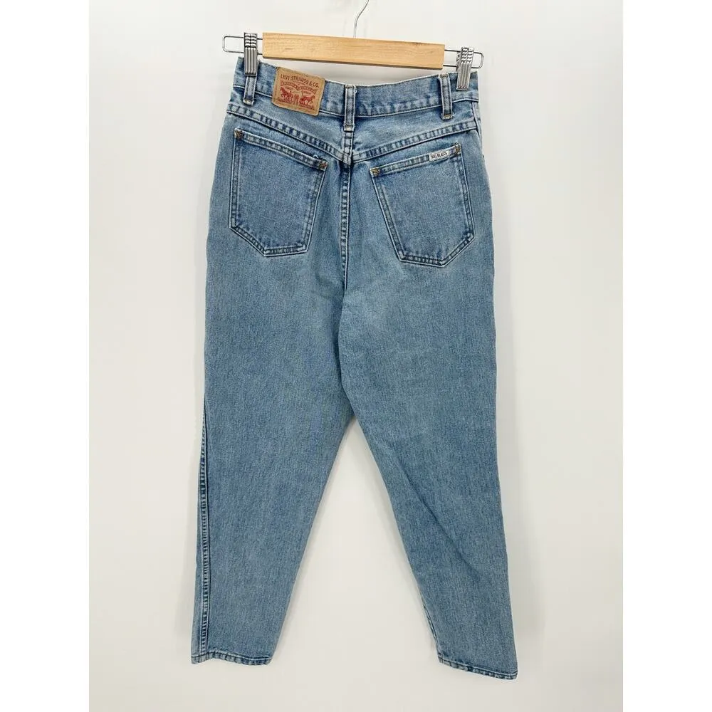Bill Blass Levi Patch Light Wash High Waisted Mom Jeans Straight Women Size 6 Blue - Image 2