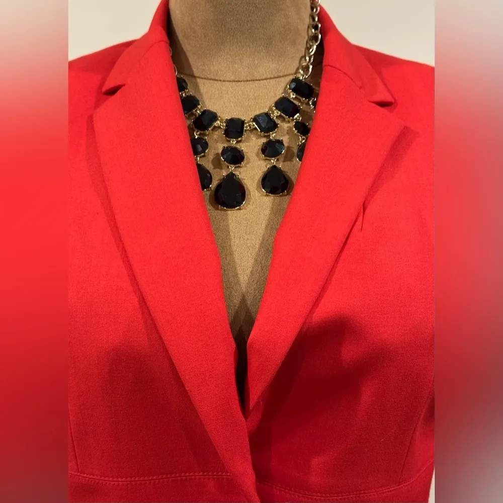 Jones New York  Bright Red 1 Button  Blazer  4 Button Sleeves. Fully Lin… - Image 3