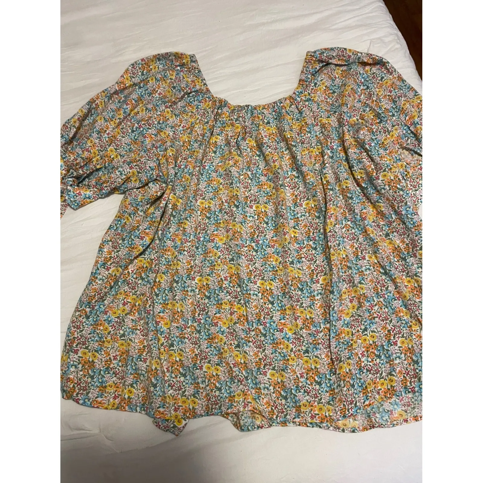 Lauren Conrad Women Floral Print Puff Sleeve Tie Cuff Button Front Blouse 3X - Image 4