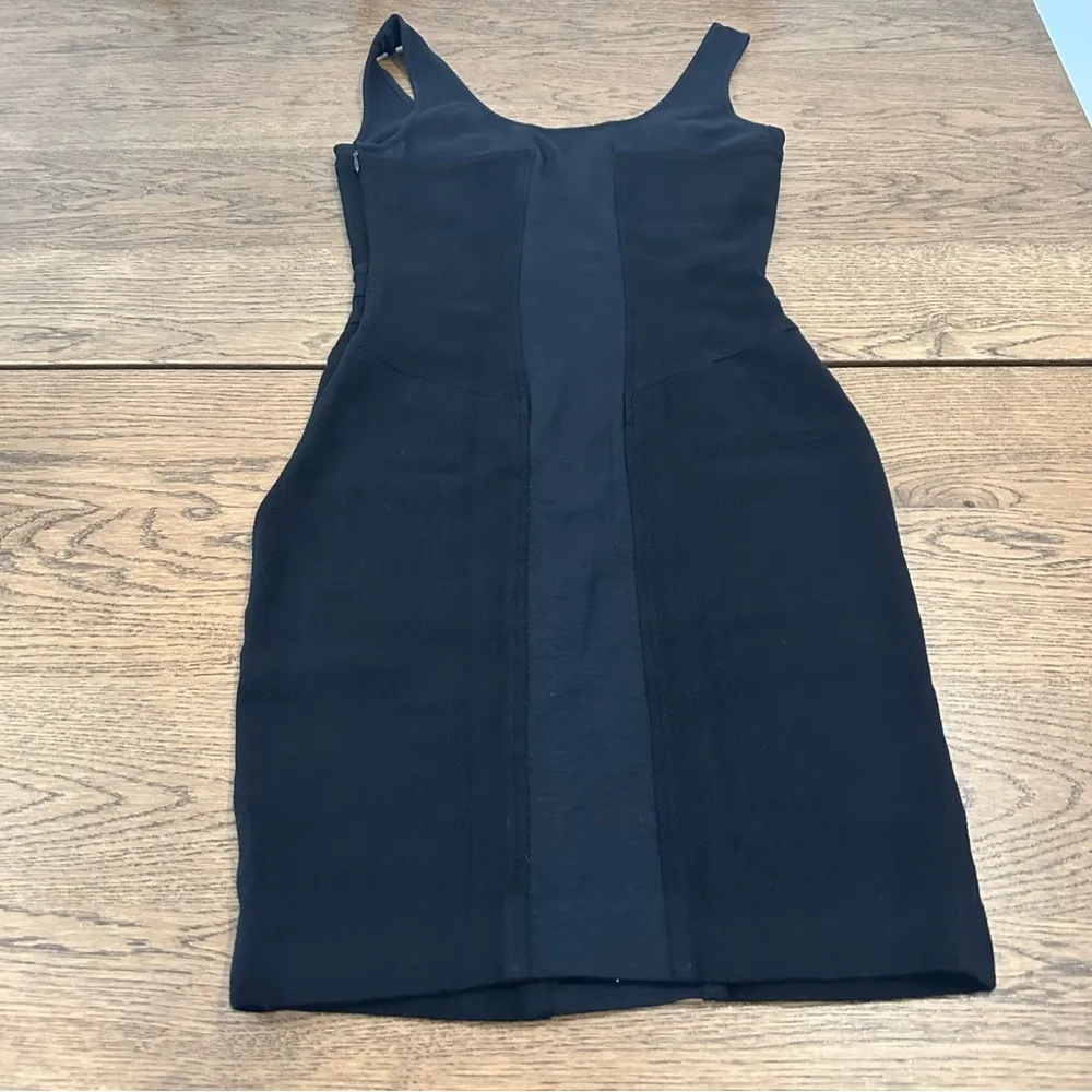 Diane Von Furstenberg DVF Women’s 100% Wool Black Knee Length Fitted Dress 4 - Image 2