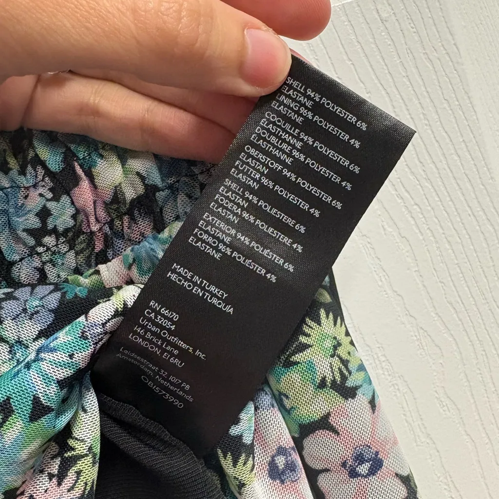 NWT Anthropologie Black/Floral Lined Mesh Ruffle Peplum Strappy Tank Size Large - Image 5