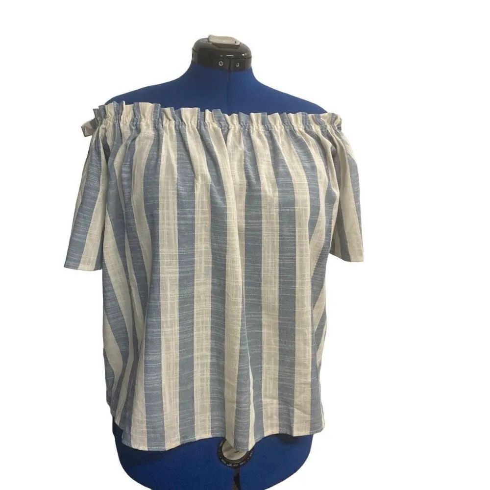 LOVE IN Women’s‎ Off/On Shoulder Top Blue & White Striped Size Small Oversized - Image 4