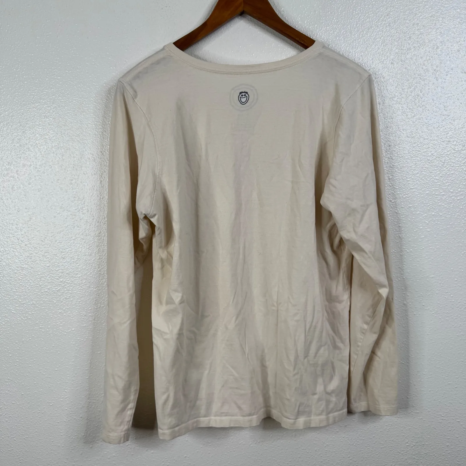 Life is Good Classic Fit Snowman Long Sleeve V-Neck Tee Size Large - Image 2