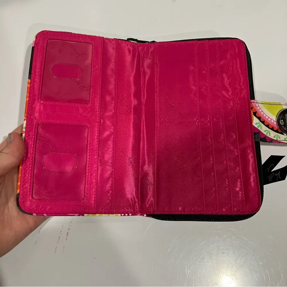 Vera Bradley Ziggy Zinnia turn lock wallet - Image 2