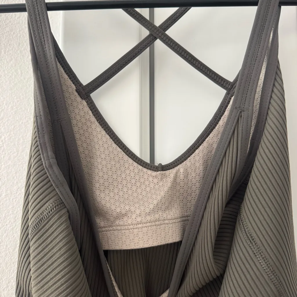 Vuori Women's Ribbed Tank Top - Olive - Image 5