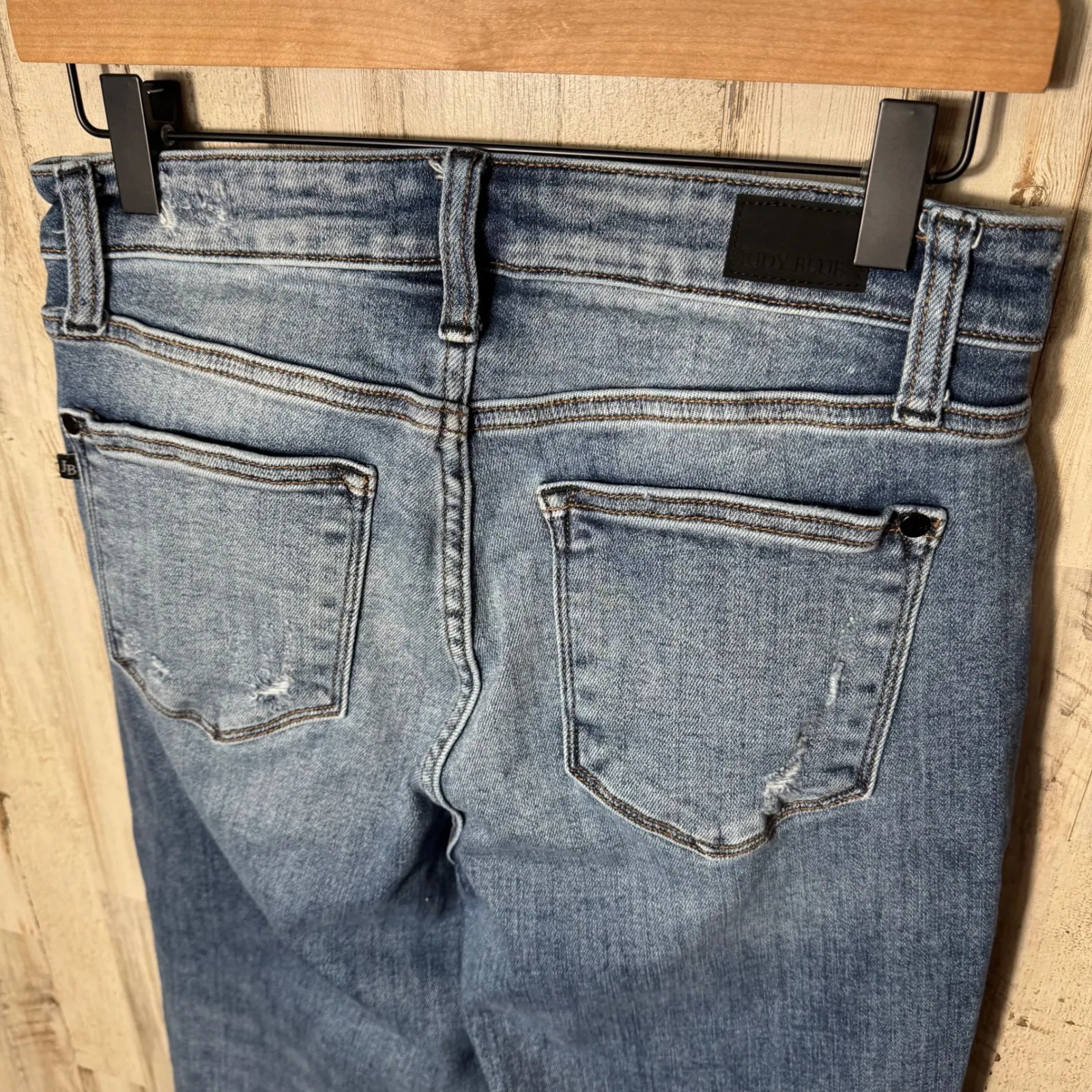 Judy Blue Wide Leg High Rise Button Fly Distress Jeans Womens Size 7/28 - Image 6