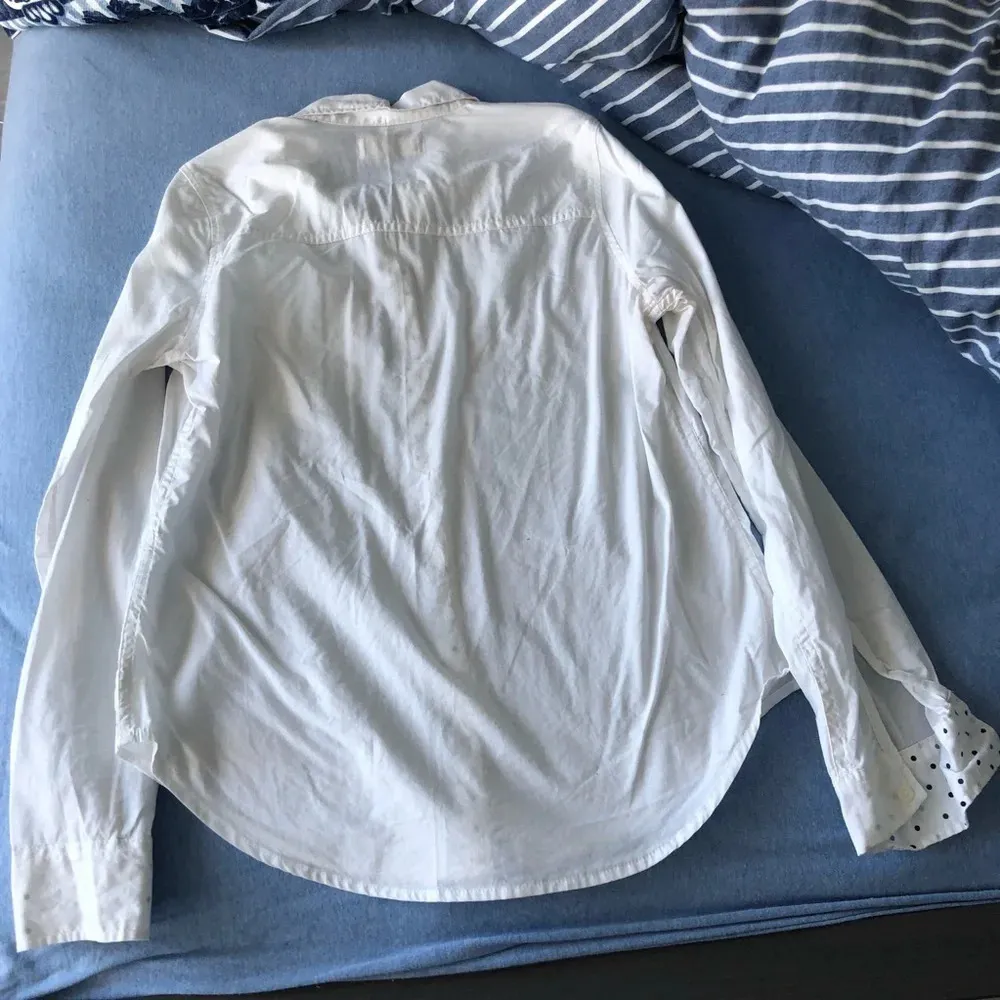 Hollister Button Front Patterned Shirt - Image 4